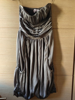 Strapless Jumpsuit Medium, like new, gray with elastic back and pockets