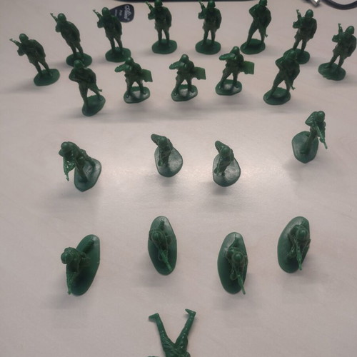 Solpa military soldier figures, 22 pieces, World War II
