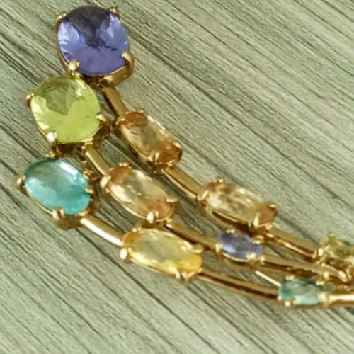 Monet vintage brooch zircon like new