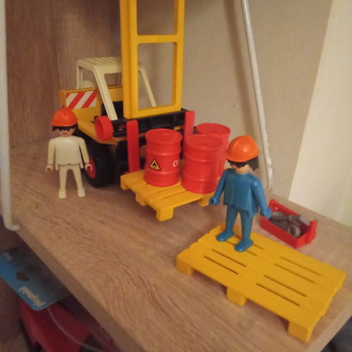 Playmobil forklift with workers like new, complete set