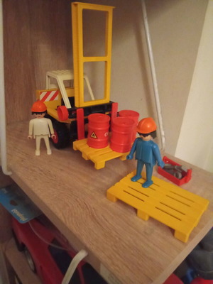 playmobil κλαρκ με εργάτες 100%.