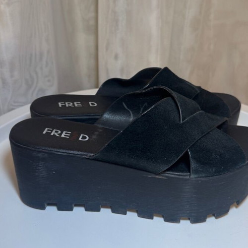 Keep Fred women's platform shoe black suede high double sole size 39 used