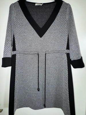 Toi&Moi φόρεμα a line γραμμή με ζώνη, σαν καινούργιο, μέγεθος M