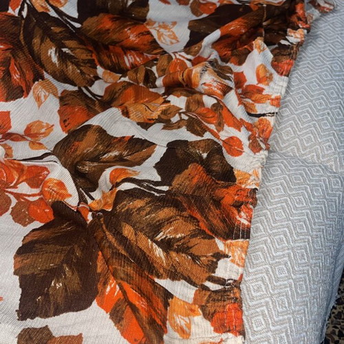 Pair of 2 Vintage 70s Retro Curtains with Autumn Leaf Pattern