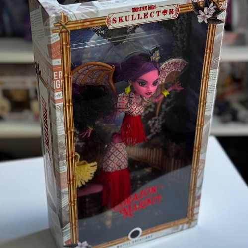 Monster High Designer Series Corazon Marikit Doll new