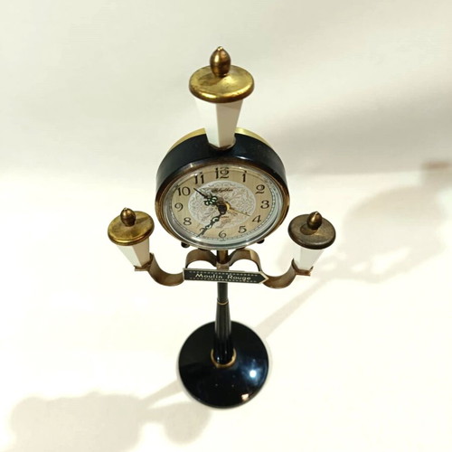 Bronze wind-up clock-alarm Rythm Japan used, 1960s design