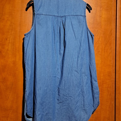 Denim sleeveless shirt like new, size S, blue