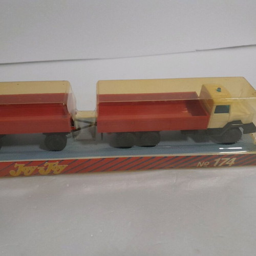 Joytoy Iveco N 174 trucks with trailer new in blister pack