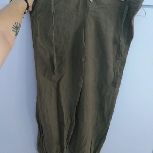 Brown pants used with elastic at the bottom, size L