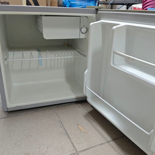 Inventor Mini Bar 43Lt like new