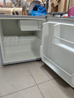 Inventor Mini Bar 43Lt like new