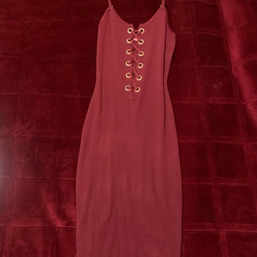 Bordeaux Elastic Dress Like New XS-M With Adjustable Straps