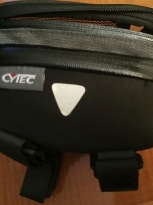 Τσαντάκια Cytec x3 ποδηλατικά ειδικά λαιμού σελας καινούργια