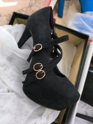 Alta Moda suede pumps with straps new, black, size 36