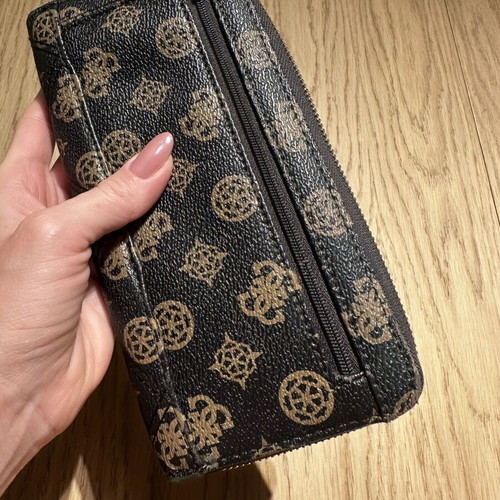 Guess wallet, brown