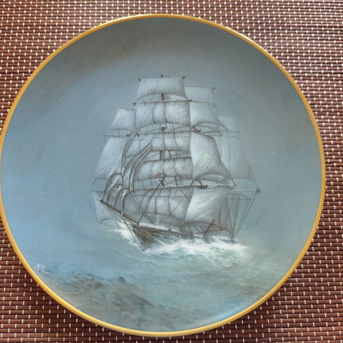Decorative porcelain plate