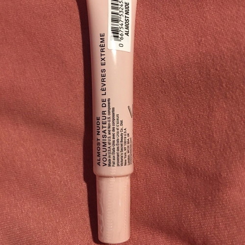 ΠΡΟΣΦΟΡΑ ΓΙΑ ΛΙΓΟ!!Victoria’s Secret lip plumper
