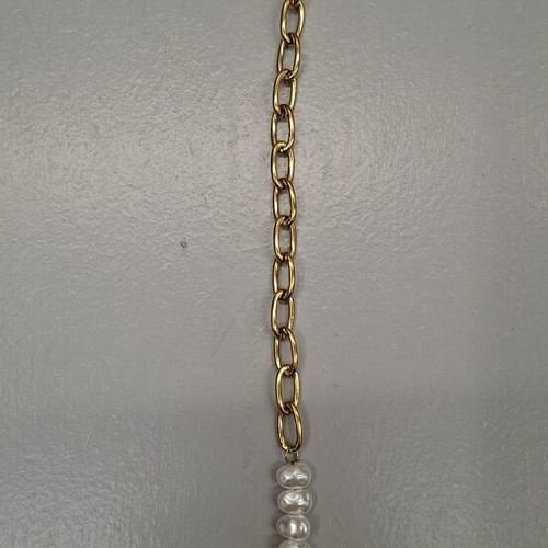 Bracelet with pearls and gold chain new, elegant minimal timeless