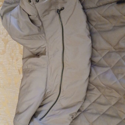 Prm-Fashion women's long jacket size M like new, beige with belt and hood