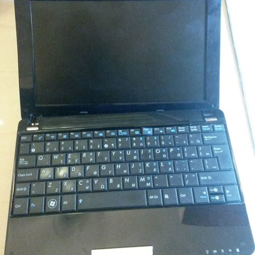 Asus Eee PC 1005HA used without hard drive with broken lid