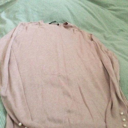Zara women's knitted blouse beige pink with pearl buttons on sleeves, like new