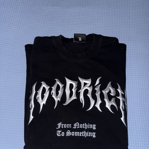 Hoodrich Midnight Oversized T-Shirt like new, black with metal logo