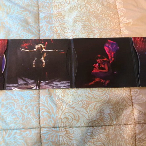 Beyonce I Am Yours 2DVD and 2CD like new