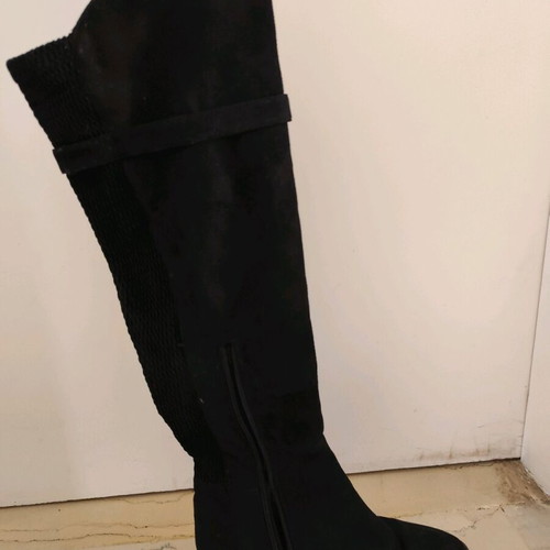 Migato suede over-the-knee boots black like new