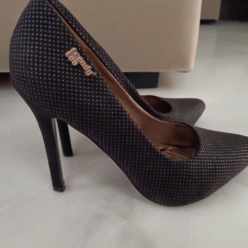 Trendy Too black pumps size 38