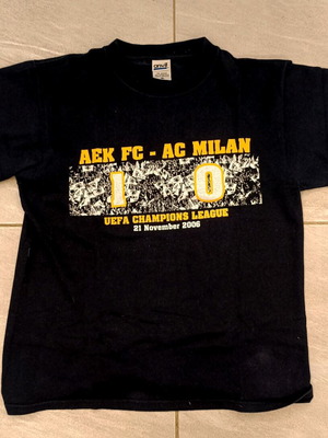 Aek collectible t-shirt used, black, size Medium