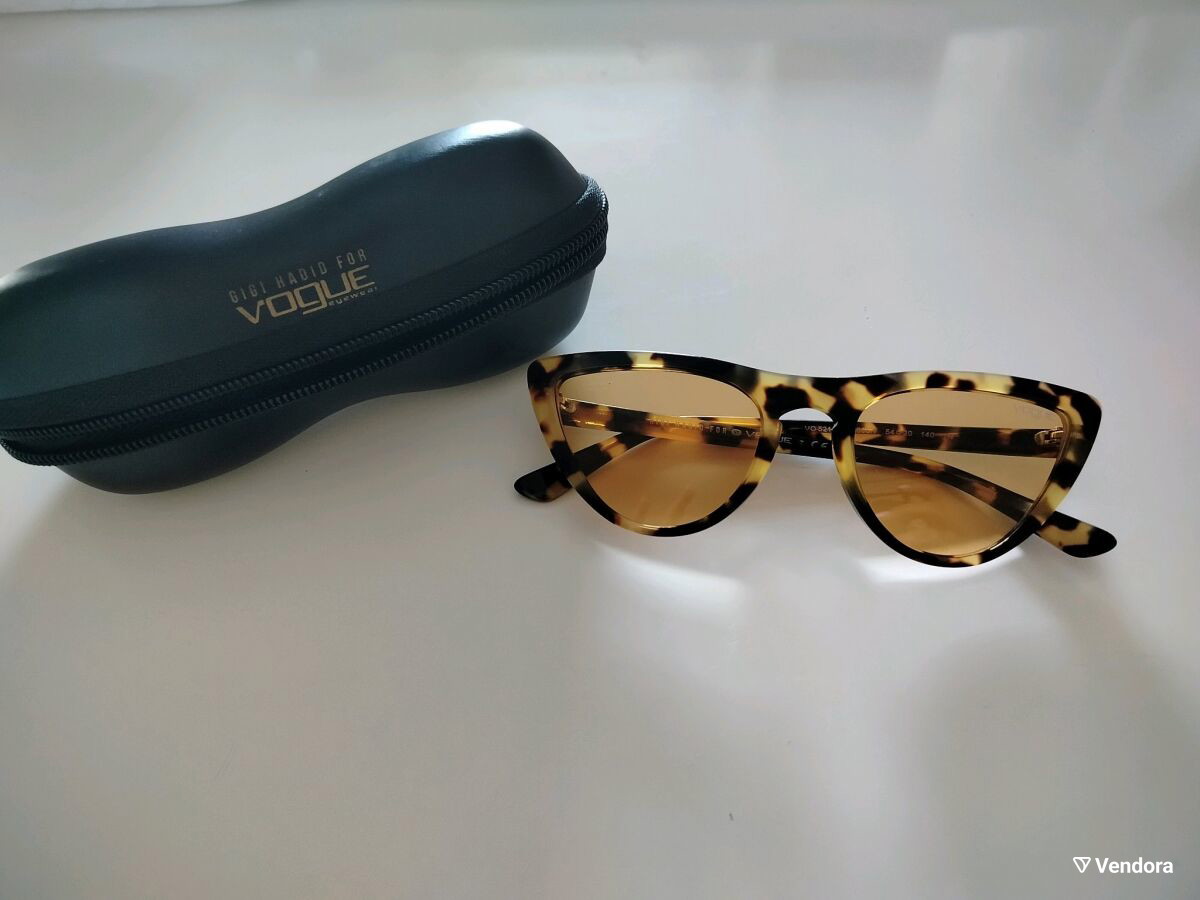 Gigi Hadid for Vogue Tortoise Cat Eye Sunglasses Gigi Hadid x Vogue Eyewear + VO5282SB – Super main image 2