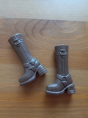 Barbie Myscene boots used