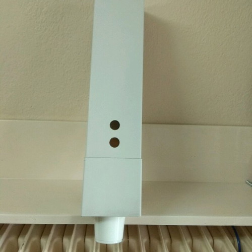 Hanging metal cup holder used for plastic cups