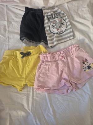Set of 3 shorts for 18-24 months like new