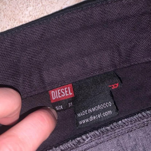 Diesel jean flare like new, black, sizes M and L