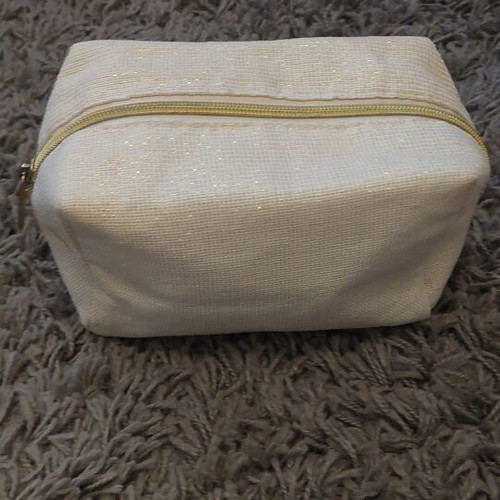 Toiletry Bags like new, fabric and faux leather, set of 2