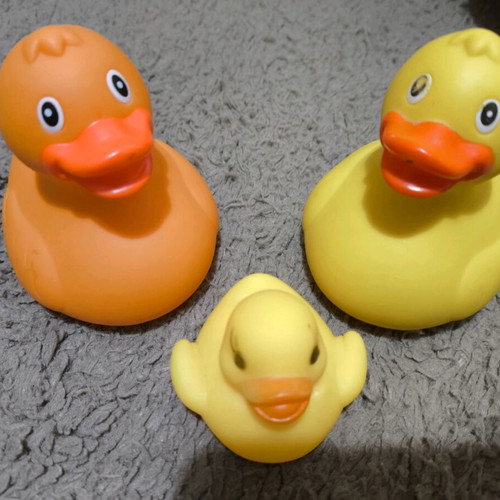 Plastic ducks used, set of 3 pieces