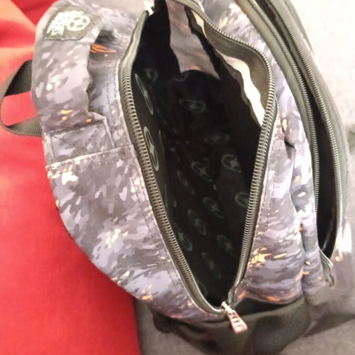 No Fear School Bag like new, ideal up to 3rd Gymnasium