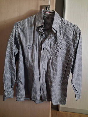 Amaretto Kids Shirt like new, gray, size 10