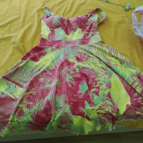 Articolo summer dress like new, pink and yellow, size S