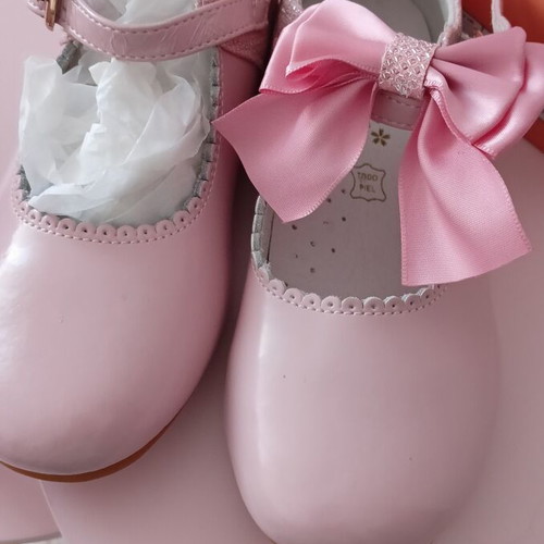 Bubble Kids Pink Shoes Size 29 New
