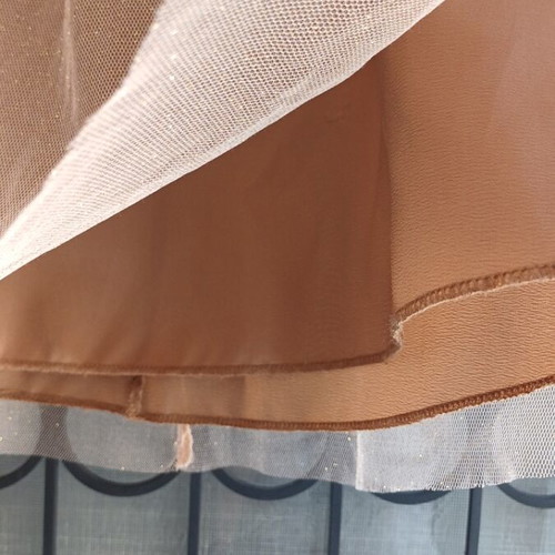 Zara girls tulle dress with gold glitter, size 4 years