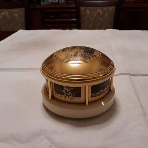 Various collectible decorations