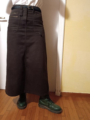 United Colors of Benetton Brown Maxi Cargo Skirt like new, size M 38