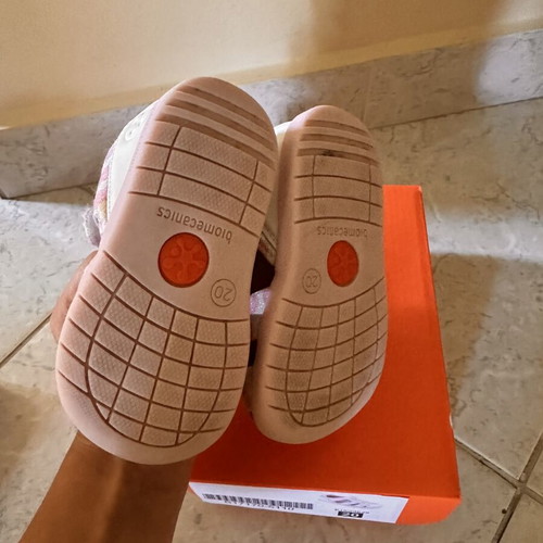 Biomechanics children's anatomical shoes size 20