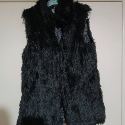 Fur vest Bershka like new, black, size S