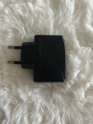 Ac adapter like new