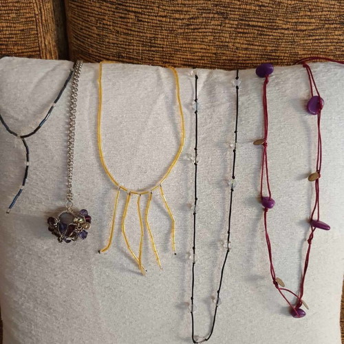 Necklace set new