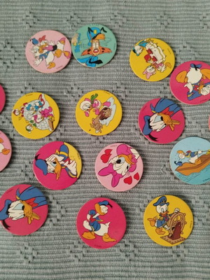 Disney 90s caps used, set of 19 pieces