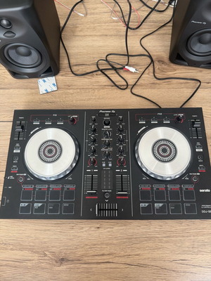 DJ μίκτης DDJ-SB2 σαν καινούργιος, μεταχειρισμένος